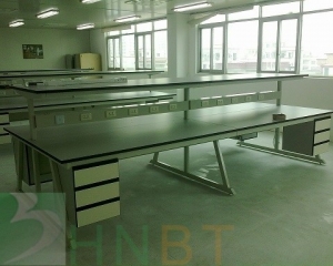 湖（hú）南防靜電工作台（tái）-08
